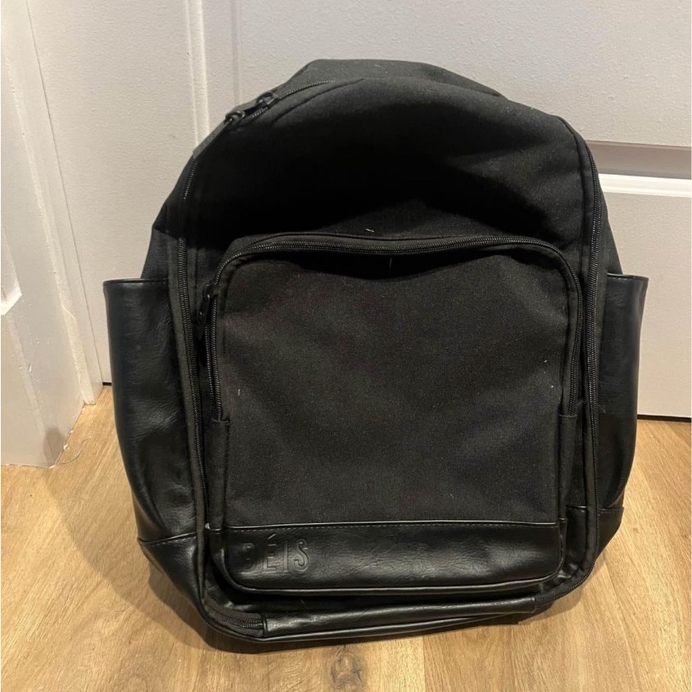 Beis Backpack in Black